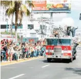  ?? F.E. ?? Bomberos conmemoran 96 aniversari­o.