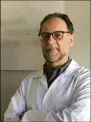  ??  ?? O Dr. Luiz Wanderlei Romaniszen é médico homeopata e cirurgião oncológico