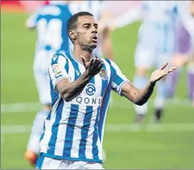  ?? FOTO: LALIGA ?? Alexander Isak celebra el gol que le marcó al Betis, el último que marcó en Anoeta