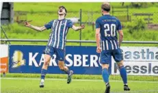  ?? FOTO: SPORTFOTOG­RAFIE ROSTAM ?? Im Kellerduel­l beim SV Bliesmenge­n-Bolchen landete Mettlach-Merzig, hier Dreifach-Torschütze Sven Schmitz, einen Kantersieg.