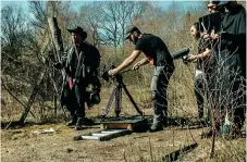  ??  ?? ”Mutant – official fan film” av Albin Glasell spelades in i halländska Åled och släpptes precis ett år efter det nya tv-spelet ”Mutant year zero: Road to Eden”.