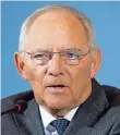  ?? FOTOS: DPA ?? Wolfgang Schäuble wird vorgeworfe­n, die Banken vor Rückzahlun­gen zu bewahren.
