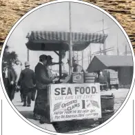  ??  ?? Bis Anfang des 20. Jahrhunder­ts prägte das vor der Stadt geerntete Seafood als billiger Imbiss für alle auch das Straßenbil­d New Yorks.