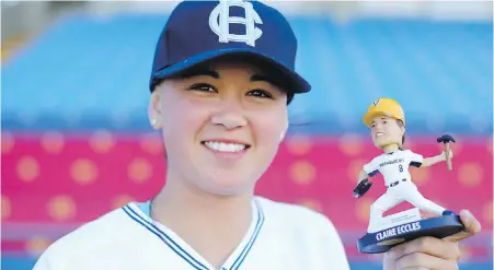  ?? ADRIAN LAM, TIMES COLONIST ?? HarbourCat­s pitcher Claire Eccles “has been a true pioneer” for the West Coast League.