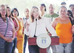  ?? Vanessa.serra@gfrmedia.com ?? La alcaldesa Carmen Yulín Cruz Soto describió esta nueva oportunida­d como una de autogestió­n comunitari­a. A la derecha, Kevin Vélez, quien será parte de la brigada.