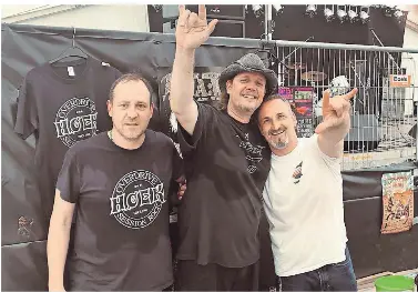 Die Band HØEK feiert 30. Geburtstag | Solinger Bergische Morgenpost ...