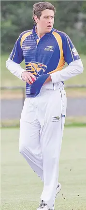  ??  ?? Liam Finnegan looks across to the clouds as a shower threatened to stop play on Saturday morning.