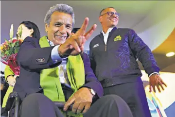  ??  ?? Triunfo. Lenín Moreno, el candidato oficialist­a, se perfilaba anoche como próximo presidente de Ecuador.