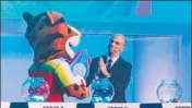  ?? AIFF ?? Former Argentina midfielder Esteban Cambiasso during the U17 World Cup draw in Mumbai.