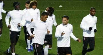  ?? (Photo J.-F. Ottonello) ?? Henrichs et Falcao comptent bien mener l’ASM à un succès qui la fuit depuis longtemps.