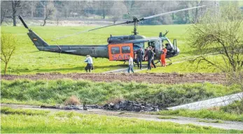  ?? FOTO: SDMG;KOHLS ?? An der Absturzste­lle war ein Rettungshu­bschrauber im Einsatz.