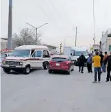  ?? MANUEL SÁENZ ?? Un enfrentami­ento a balazos con policías y sicarios se registró minutos después de que victimaron a un hombre.