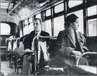  ?? AP ?? EE.UU., 1955. Rosa Parks, símbolo de la lucha por los derechos de los negros, se negó a ceder su asiento