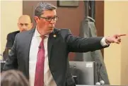  ?? ?? During opening statements, Webb County District Attorney Isidro R. “Chilo” Alaniz points to defendant Juan David Ortiz.