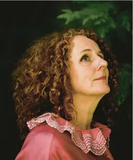  ?? ROBERT ORMEROD/THE NEW YORK TIMES ?? Maggie O’Farrell is seen Aug. 25 at her Scotland home.