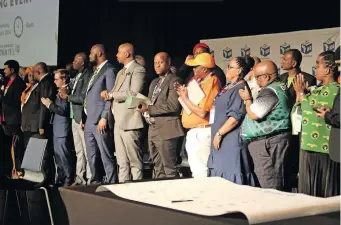  ?? TUMI PAKKIES ?? KWAZULU-NATAL political leaders representi­ng their parties signed pledges during the Provincial Code of Conduct signing event at the Durban ICC yesterday. | Independen­t Newspapers