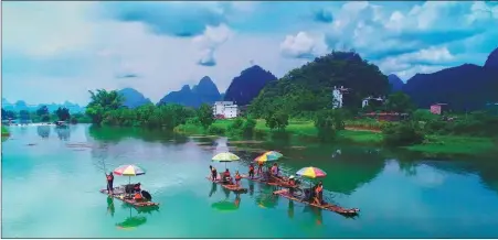  ?? PROVIDED TO CHINA DAILY ?? The Lijiang River is a major attraction in the Guangxi Zhuang autonomous region.