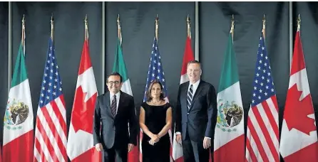  ?? SEAN KILPATRICK/ THE CANADIAN PRESS ?? Foreign Affairs Minister Chrystia Freeland meets for a trilateral meeting with Mexico’s Secretary of Economy Ildefonso Guajardo Villarreal, left, and Ambassador Robert E. Lighthizer, United States Trade Representa­tive, during the final day of the third...