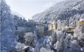  ?? FOTO: TT/MALIN HEFVELIN ?? Bad Gastein har en melodramat­isk arkitektur, byggd vertikalt längs bergssidan på Groskogel.