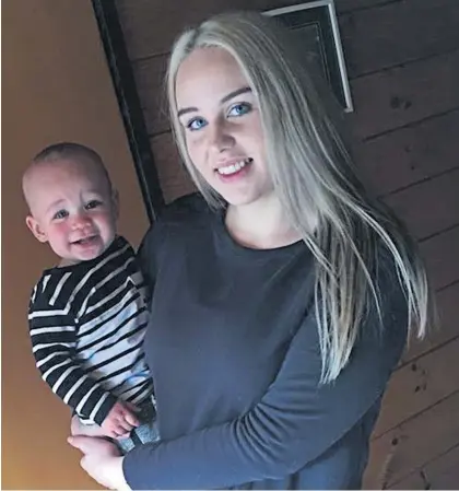  ??  ?? Brylee Currie with her son, Charlie, who was the light of her life. The 20-year-old died in hospital on Sunday.