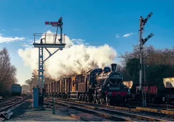  ?? ALAN WEAVER ?? BR Standard 2MT 2-6-0 No. 78018 heads the backlit can train into Quorn & Woodhouse on January 30.