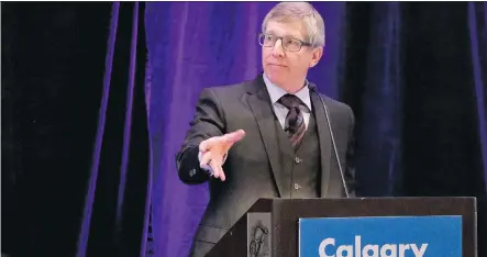  ?? LEAH HENNEL ?? In a speech to the Calgary Chamber of Commerce on Thursday, former police chief Rick Hanson urged local businesses to support marginaliz­ed young people to help prevent them from being recruited by radical organizati­ons later in life.