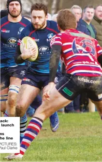  ?? PICTURES: Paul Clarke ?? On the attack: Tonbridge launch a raid. Right: Rams threaten the line