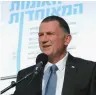  ?? (Oded Antman) ?? YULI EDELSTEIN