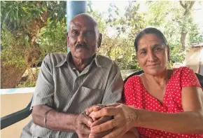  ?? Photo: Waisea Nasokia ?? Kedar Singh and wife Maya Wati at their home in Wailoaloa in Nadi on April 14, 2020.