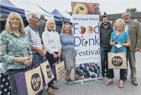  ?? PICTURES: ANNIE MEACHAM STEYNING CAMERA CLUB ?? The allotment competitio­n was among the events judged at the festival’s opening weekend