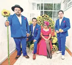  ??  ?? Una de las caracterís­ticas de la banda es la bicultural­idad.