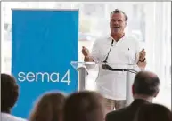  ?? Tyler Sizemore / Hearst Connecticu­t Media ?? Sema4 Founder and CEO Eric Schadt Ph.D. speaks during the ground breaking of genomic testing firm Sema4’s lab site in the Waterside section of Stamford.