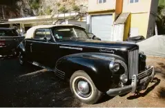  ?? ?? Packard « One Twenty » cabriolet de 1941 Estimation : 20 000 – 30 000 €.