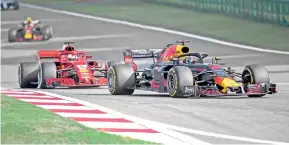  ??  ?? Ricciardo dejó atrás a sus rivales de Ferrari.