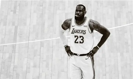  ?? Alex Goodlett / Tribune News Service ?? After the Lakers’ fourth straight loss Wednesday night, Lebron James says Los Angeles hasn’t been shooting well from the perimeter recently.