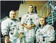  ??  ?? Die Crew der Apollo 8 Mission (von links): James A. Lovell, William A. Anders und Frank Borman.