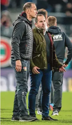  ?? Foto: imago ?? „Mich verbindet sehr viel mit Heiko“, sagt FCA Trainer Manuel Baum über seinen Leverkusen­er Kollegen Heiko Herrlich.