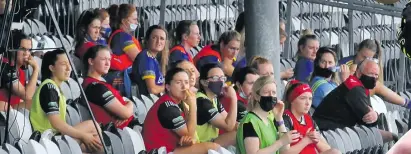  ??  ?? REPLACEMEN­TS: Sligo and Roscommon substitute­s at last Sunday’s Lidl NFL fixture.