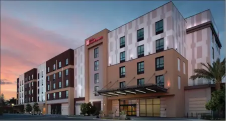  ?? WESTLAKE URBAN ?? An artist’s rendering shows Hilton Garden Inn, a 150-room hotel at 101E. Gish Road in San Jose.