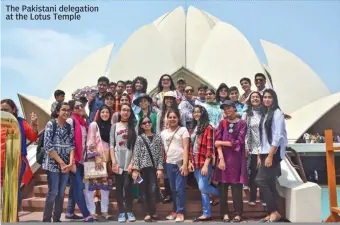  ??  ?? The Pakistani delegation at the Lotus Temple