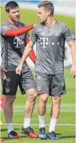  ?? FOTO: IMAGO ?? Xabi Alonso (li.) und Joshua Kimmich kämpfen bei Bayern um einen Platz im Mittelfeld. Sie verstehen sich trotzdem.