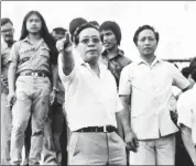  ?? PHOTO ?? Mizo leader Laldenga in 1986 at a peace camp near Aizawl for the rehabilita­tion of Mizo National Army personnelH­T