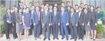  ??  ?? The Cambodian delegation with DBM officials led by Budget Secretary Benjamin Diokno (first row, center)