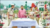  ?? ANI ?? A relative of sub-inspector Farooq Ahmad Mir lays a wreath on the mortal remains of the cop in Pulwama on Saturday.