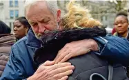  ??  ?? Embracing the moment: More Corbyn cuddles