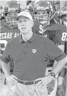  ?? David J. Phillip / Associated Press ?? In his early days at Texas A&M, R.C. Slocum notes it wasn’t unusual for top prospects to sign with several schools.