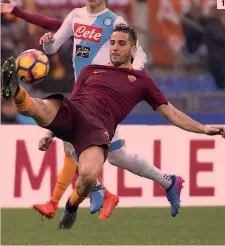  ?? GETTY ?? 1 Konstantin­os Manolas, 26 anni, difensore greco 2 L’argentino Federico Fazio, 30, centrale ANSA gialloross­o, ex Tottenham 3 Hector Moreno, 29, messicano, 77 presenze (2 gol) in nazionale LAPRESSE