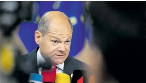  ?? FOTO: IMAGO IMAGES ?? Trotz Sorge um möglicherw­eise ausbleiben­de Gaslieferu­ngen und Inflation gibt sich Kanzler Olaf Scholz auf dem Brüsseler Gipfel betont gelassen.
