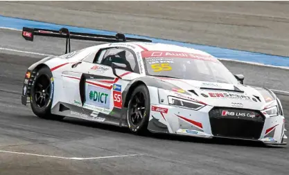  ??  ?? CURRENT series leader Alex Yoong dominating the track in his V10-powered race car