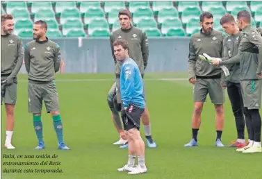  ??  ?? Rubi, en una sesión de entrenamie­nto del Betis durante esta temporada.